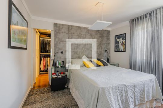 Suíte de apartamento à venda com 3 quartos, 270m² em Jardim Paulista, São Paulo