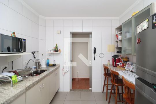 Cozinha de apartamento à venda com 2 quartos, 72m² em Tatuapé, São Paulo