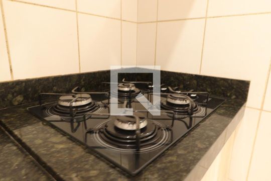 Cozinha de apartamento para alugar com 2 quartos, 55m² em Jardim Itau, Ribeirão Preto