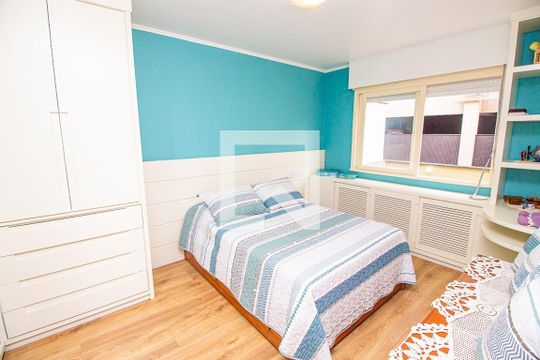 Quarto de apartamento à venda com 2 quartos, 83m² em São João, Porto Alegre