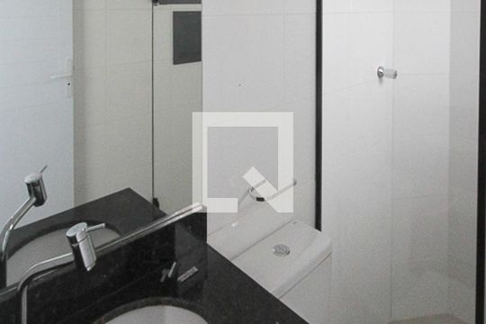 Banheiro de apartamento para alugar com 2 quartos, 42m² em Jardim Independência (são Paulo), São Paulo