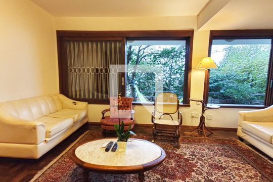 Sala de casa à venda com 3 quartos, 328m² em Jardim Maua, Novo Hamburgo