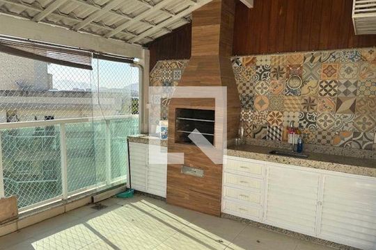 Apartamento à venda com 3 quartos, 198m² em Itaipu, Niterói