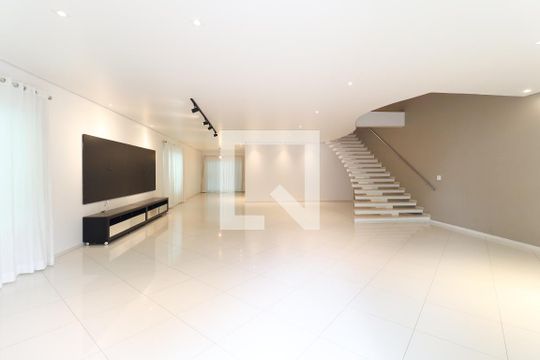 Sala de casa de condomínio à venda com 4 quartos, 529m² em Tremembé, São Paulo