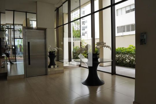 Hall de apartamento à venda com 6 quartos, 532m² em Pinheiros, São Paulo