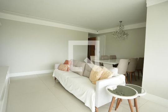 Sala de apartamento para alugar com 5 quartos, 146m² em Jaguaribe, Salvador