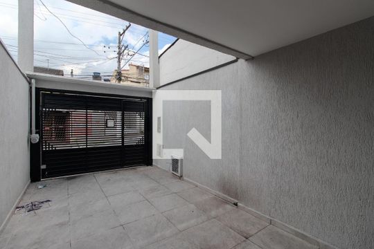 Garagem de casa à venda com 3 quartos, 121m² em Vila Ede, São Paulo