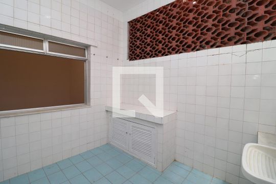 Lavanderia de casa de condomínio à venda com 4 quartos, 200m² em Portuguesa, Rio de Janeiro