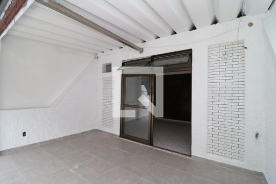 Varanda do Quarto 4 de casa de condomínio à venda com 4 quartos, 200m² em Portuguesa, Rio de Janeiro