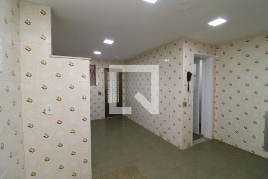 Cozinha de casa de condomínio à venda com 4 quartos, 200m² em Portuguesa, Rio de Janeiro
