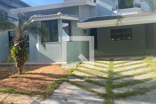 Fachada de casa de condomínio à venda com 3 quartos, 320m² em Chácara Morada Mediterrânea, Jundiaí