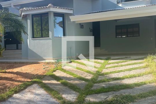 Fachada de casa de condomínio à venda com 3 quartos, 320m² em Chácara Morada Mediterrânea, Jundiaí