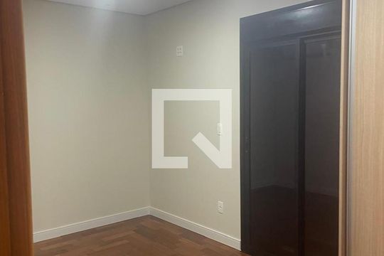 Quarto de casa de condomínio à venda com 3 quartos, 320m² em Chácara Morada Mediterrânea, Jundiaí