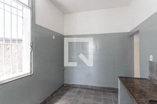 Cozinha de casa para alugar com 2 quartos, 70m² em São Francisco Xavier, Rio de Janeiro