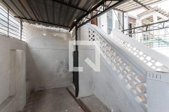 Quintal de casa para alugar com 2 quartos, 70m² em São Francisco Xavier, Rio de Janeiro