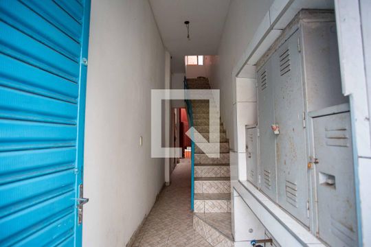 Área comum de casa à venda com 6 quartos, 340m² em Centro, Diadema