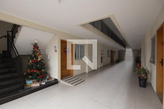 Área comum de apartamento para alugar com 2 quartos, 40m² em Vila Nova Mazzei, São Paulo