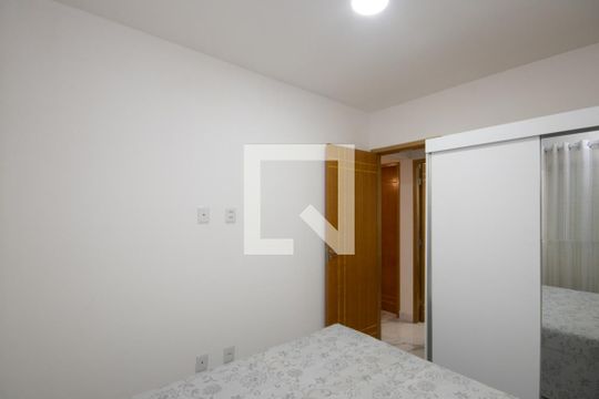Quarto 2 de apartamento para alugar com 2 quartos, 40m² em Vila Nova Mazzei, São Paulo