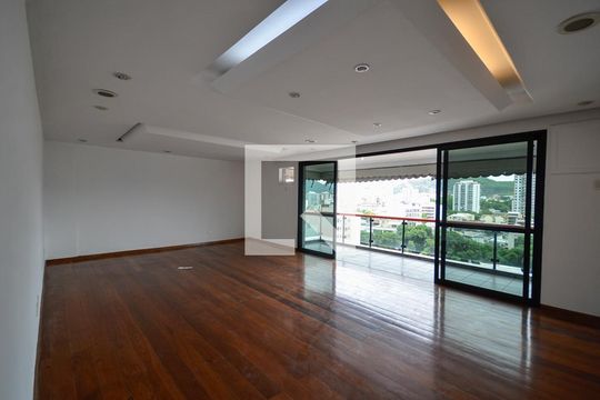 Apartamento à venda com 4 quartos, 200m² em Maracanã, Rio de Janeiro