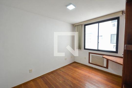 Quarto de apartamento à venda com 4 quartos, 200m² em Maracanã, Rio de Janeiro