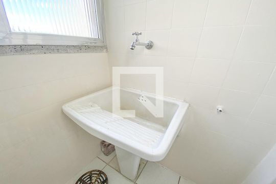 Área de Serviço de apartamento para alugar com 1 quarto, 63m² em São José, São Leopoldo
