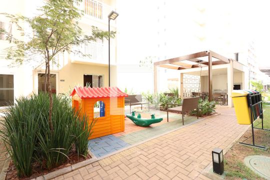 Área comum - Playground de apartamento para alugar com 2 quartos, 34m² em Barra Funda, São Paulo