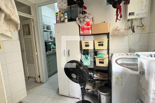 Lavanderia de apartamento à venda com 3 quartos, 120m² em Copacabana, Rio de Janeiro