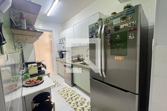 Cozinha de apartamento à venda com 3 quartos, 120m² em Copacabana, Rio de Janeiro