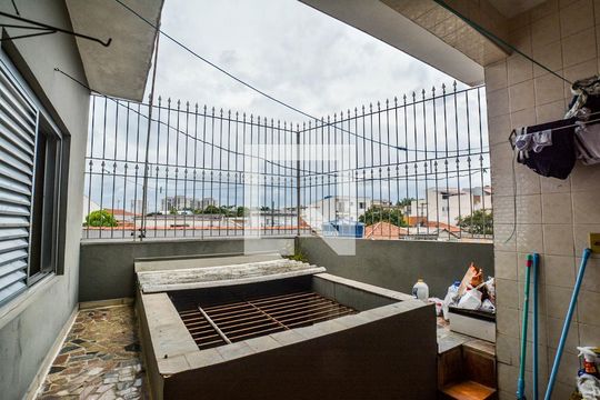 Área de Serviço de casa à venda com 4 quartos, 256m² em Santa Terezinha, Santo André