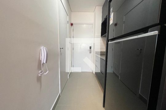 Cozinha de kitnet/studio à venda com 1 quarto, 34m² em Butantã, São Paulo