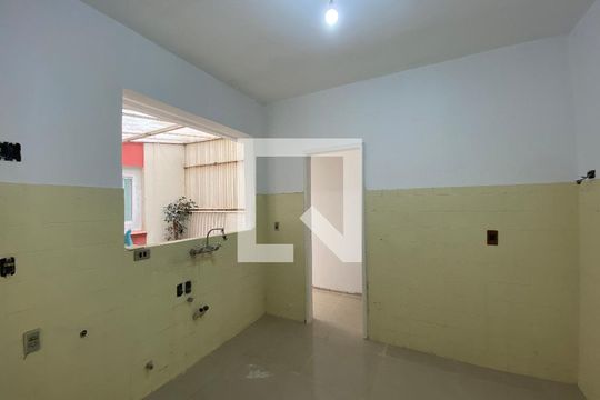 Cozinha de apartamento à venda com 3 quartos, 103m² em Centro, São Leopoldo