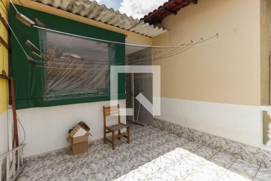 Varanda da Área de Serviço de casa à venda com 3 quartos, 205m² em Vila Giordano, São Paulo