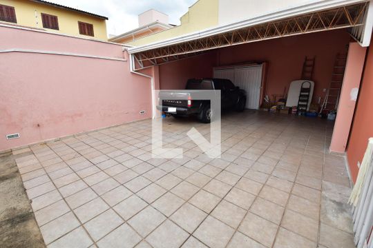 Garagem de casa à venda com 4 quartos, 302m² em Parque Alto Taquaral, Campinas