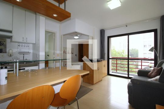 Sala de apartamento para alugar com 1 quarto, 35m² em Moema, São Paulo