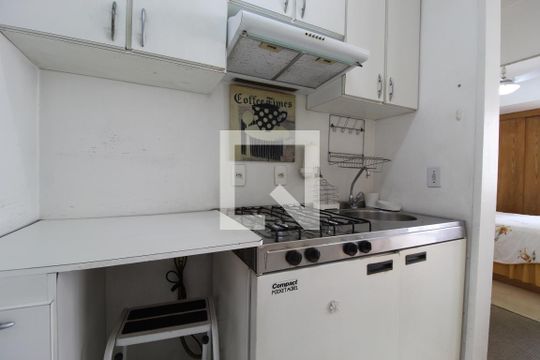 Cozinha e Área de Serviço de apartamento para alugar com 1 quarto, 35m² em Moema, São Paulo