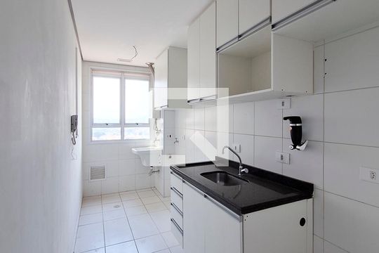 Cozinha de apartamento à venda com 2 quartos, 55m² em Vila Nova Cachoeirinha, São Paulo