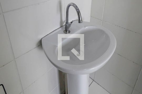 Banheiro de apartamento à venda com 1 quarto, 41m² em Sítio da Figueira, São Paulo