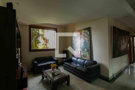 Sala de TV 1 de casa de condomínio à venda com 5 quartos, 800m² em Planalto, Belo Horizonte