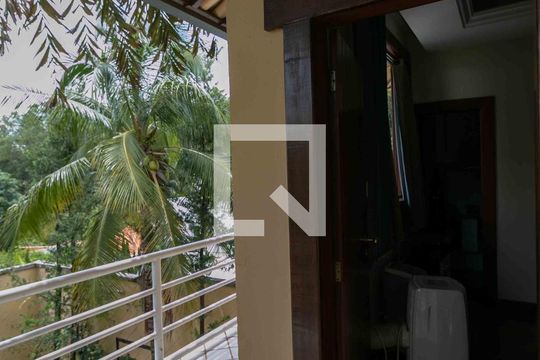 Varanda Suite 4 de casa de condomínio para alugar com 5 quartos, 800m² em Planalto, Belo Horizonte