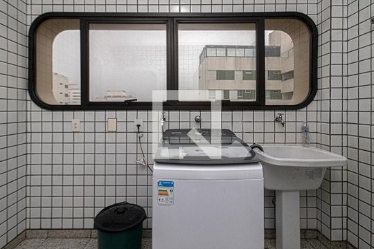 Área de Serviço de apartamento à venda com 3 quartos, 335m² em Aclimação, São Paulo