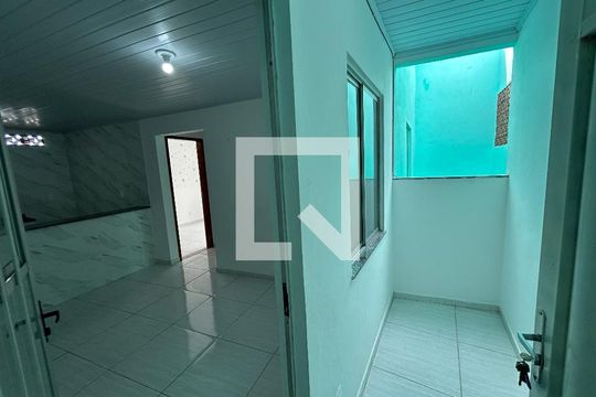 Fachada de apartamento para alugar com 2 quartos, 50m² em Vila Valqueire, Rio de Janeiro