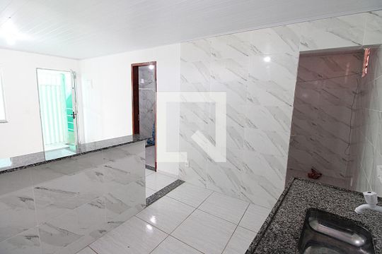 Cozinha de apartamento para alugar com 2 quartos, 50m² em Vila Valqueire, Rio de Janeiro