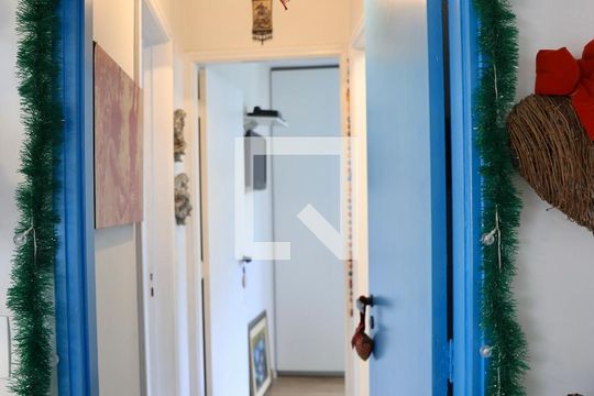 Corredor de apartamento à venda com 3 quartos, 98m² em Vila da Saúde, São Paulo