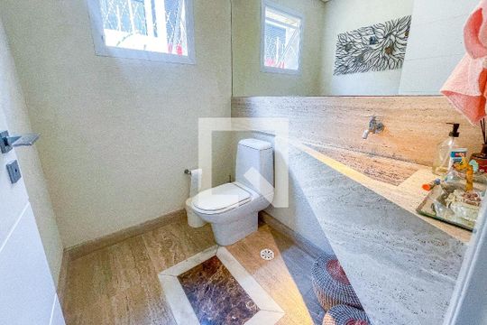 Lavabo de casa à venda com 4 quartos, 500m² em Sumaré, São Paulo