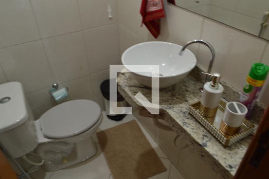 Lavabo  de casa de condomínio à venda com 3 quartos, 182m² em Jacarepaguá, Rio de Janeiro