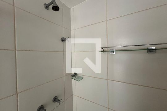 Banheiro Social de apartamento à venda com 3 quartos, 84m² em Recreio dos Bandeirantes, Rio de Janeiro