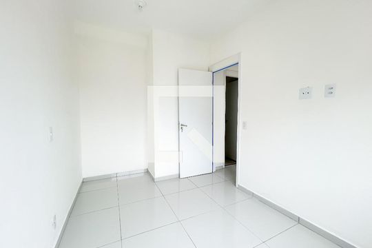 Quarto 1 de apartamento para alugar com 2 quartos, 40m² em Socorro, São Paulo