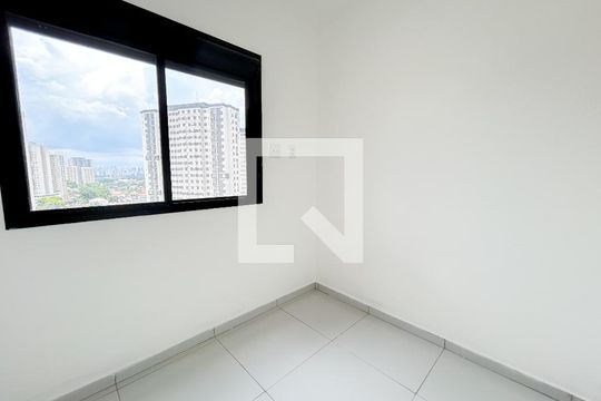 Quarto 2 de apartamento para alugar com 2 quartos, 40m² em Socorro, São Paulo