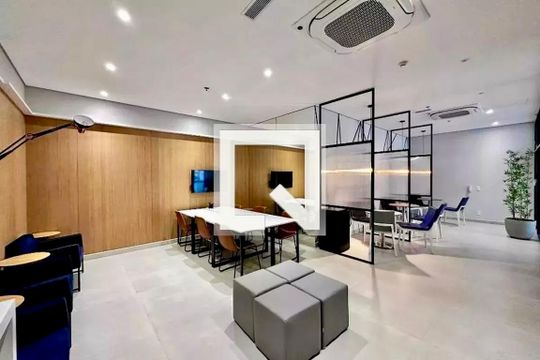 Coworking de kitnet/studio para alugar com 1 quarto, 27m² em Santo Amaro, São Paulo