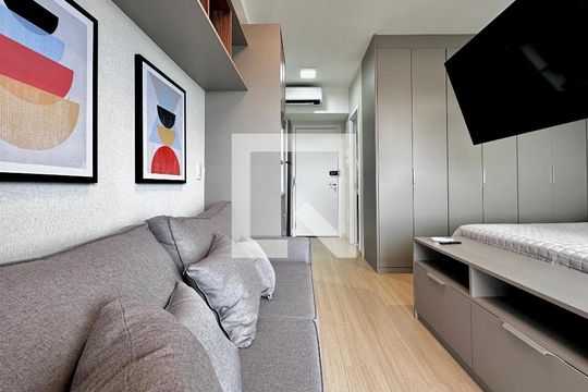 Sala de kitnet/studio para alugar com 1 quarto, 27m² em Santo Amaro, São Paulo
